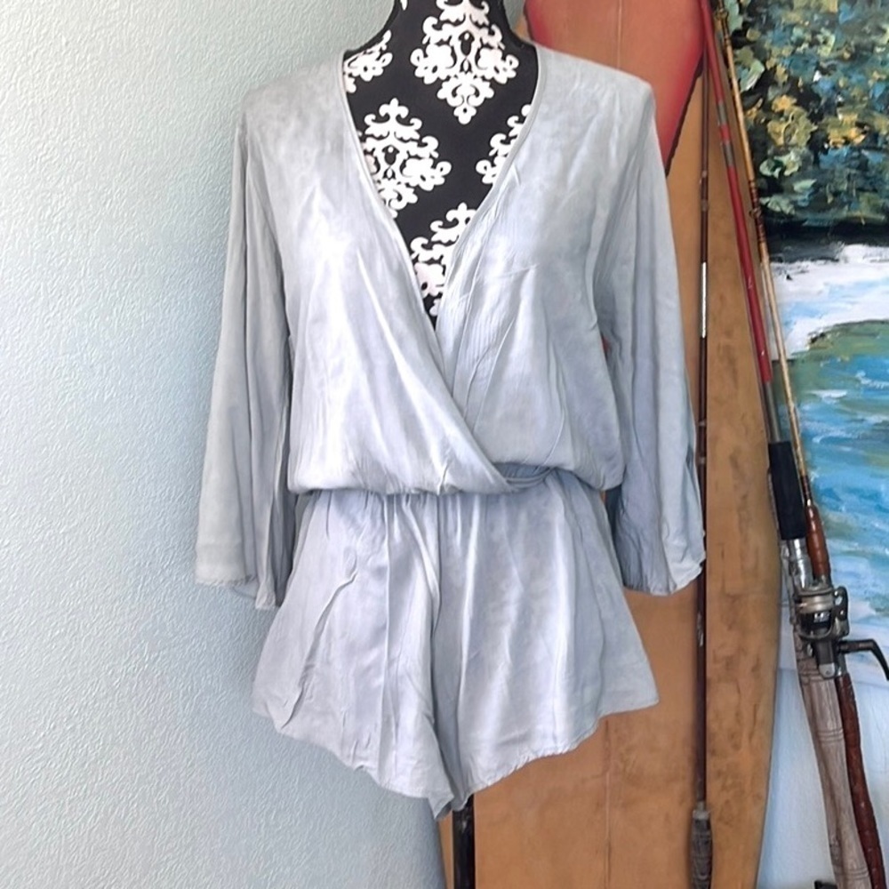 ⭐️Elan, Softest Gray, Lightweight Romper, Perfect From Beach to Brunch, Rayon, M - Picture 7 of 11
